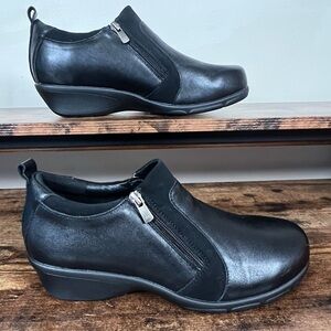 Propet Black Zipper Sides Closed Toe Comfort Shoes‎ Womens 10X 2E extra wide